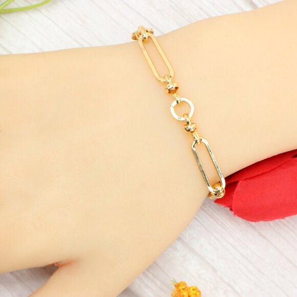 "Trendy Handmade Bracelet – A Thoughtful Gift for Girls & Women | UNVRC1566 - Picture 5 of 10